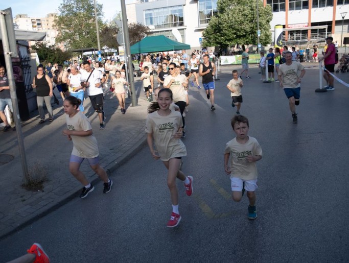 15. TESZ futás képek